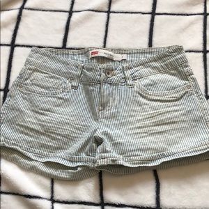 Levi’s Shorty Shorts